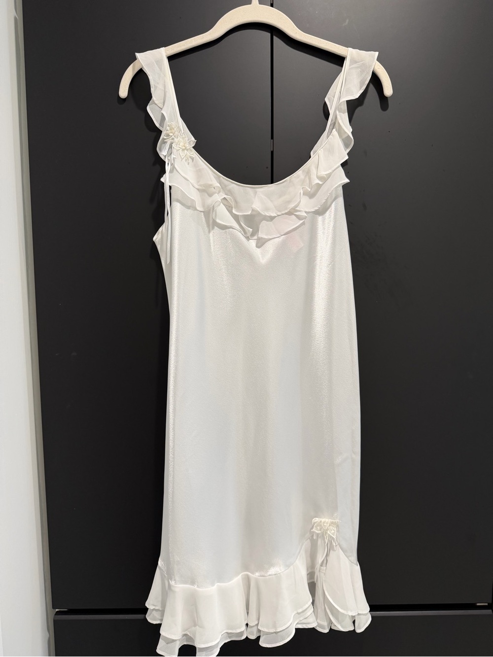 Oscar de la Renta White Ruffle-Trim Slip Dress